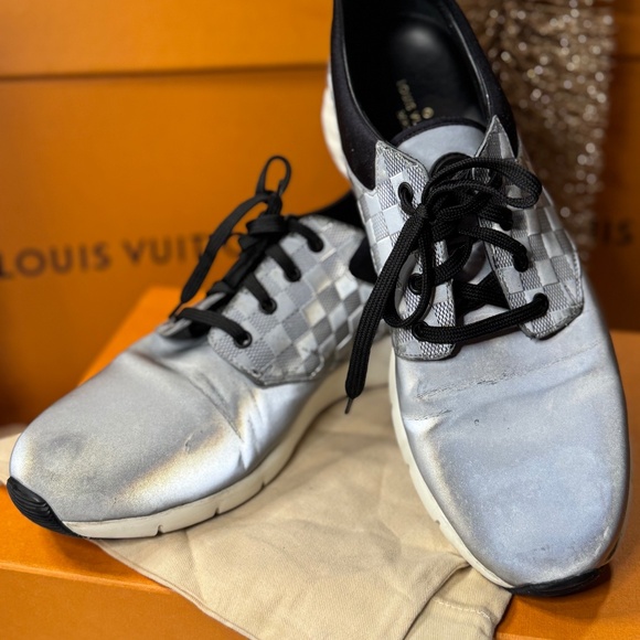 Louis Vuitton Silver Damier Runner Sneakers - Picture 1 of 6